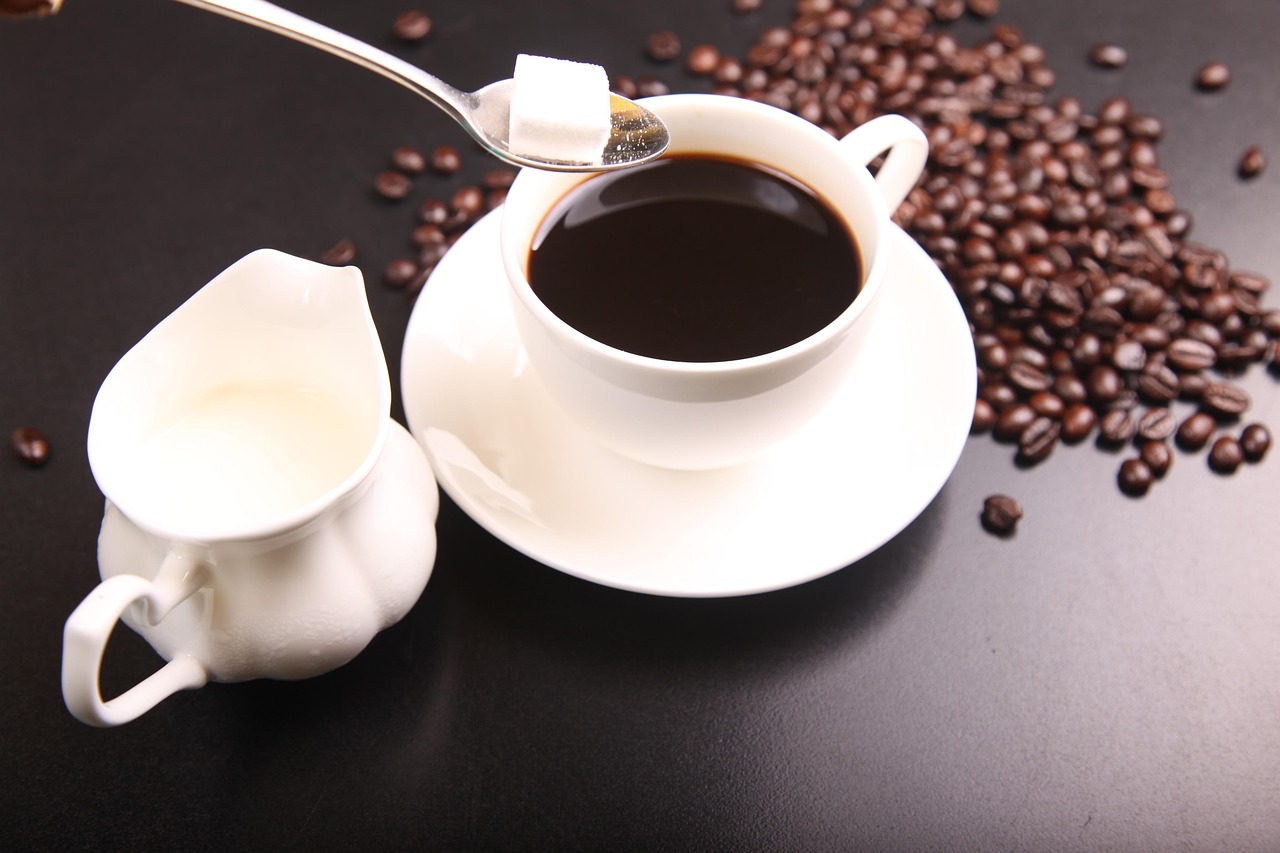 Mengamalkan Doa Minum Kopi dalam Tradisi Sufi: Teks Arab, Latin, dan Artinya